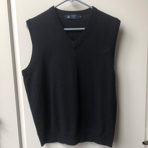 Men’s J Crew Navy sweater vest - Picture 1 of 3